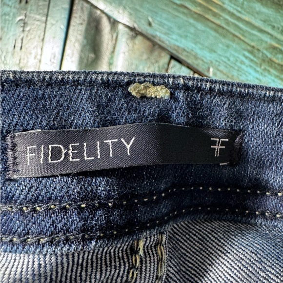 Fidelity Mid Rise Stevie Denim Skinny Jeans Size 27 - Picture 9 of 11